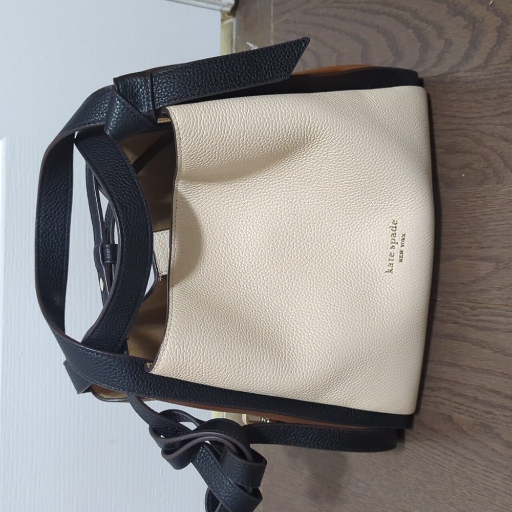 Kate Spade Knot Bag - BNWOT